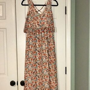 Flowy maxi dress